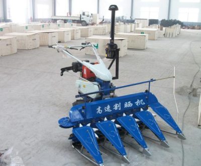 小型收割機(jī)冬季保養(yǎng)的注意事項(xiàng) 小型收割機(jī)冬季保養(yǎng)的注意事項(xiàng)